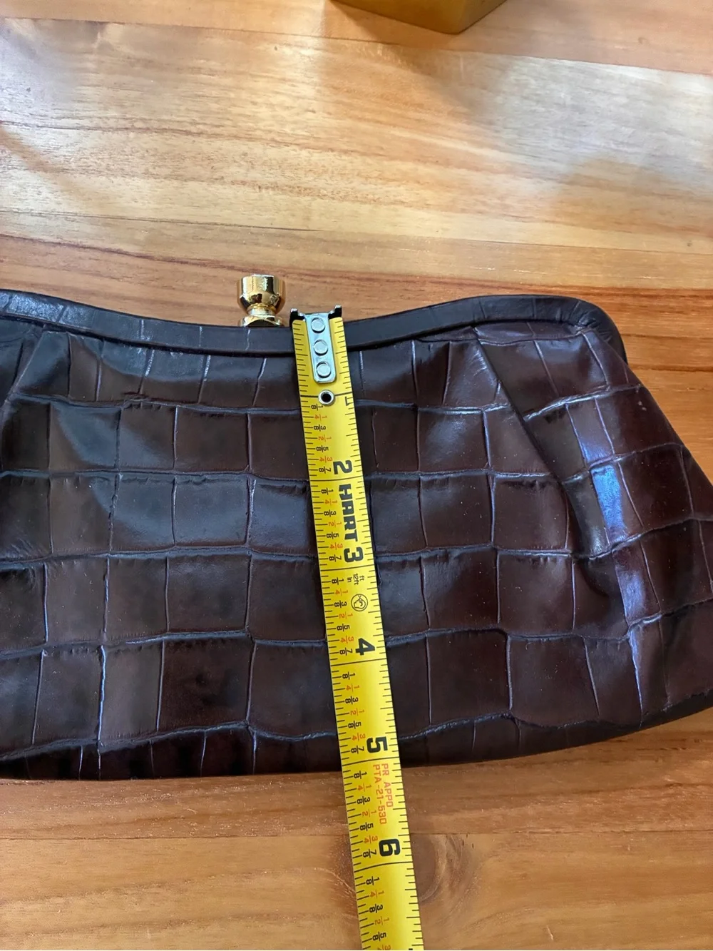 Banana Republic Brown Croc-Embossed Leather women’s Clutch
